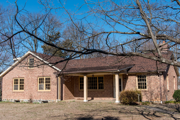 Hover to pause slide